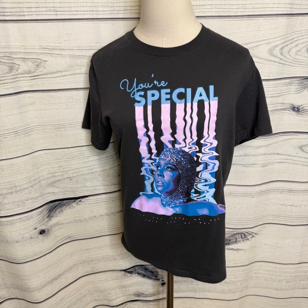 Gray LIZZO t shirt, You’re special drip pink purple print